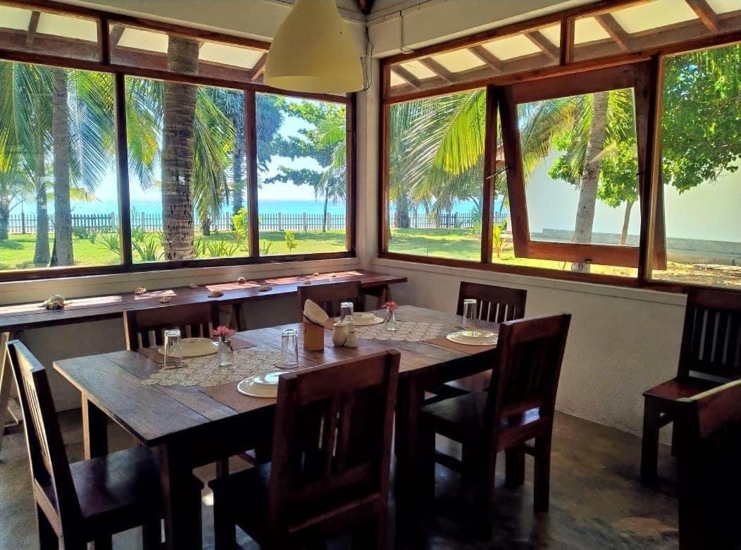 Pearl Oceanic Resort - Trincomalee Exterior foto